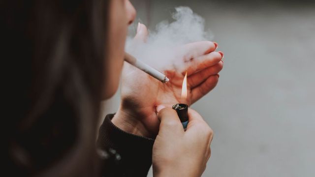 Świat rzuca palenie? W jaki sposób Europa walczy z uzależnieniem od tytoniu